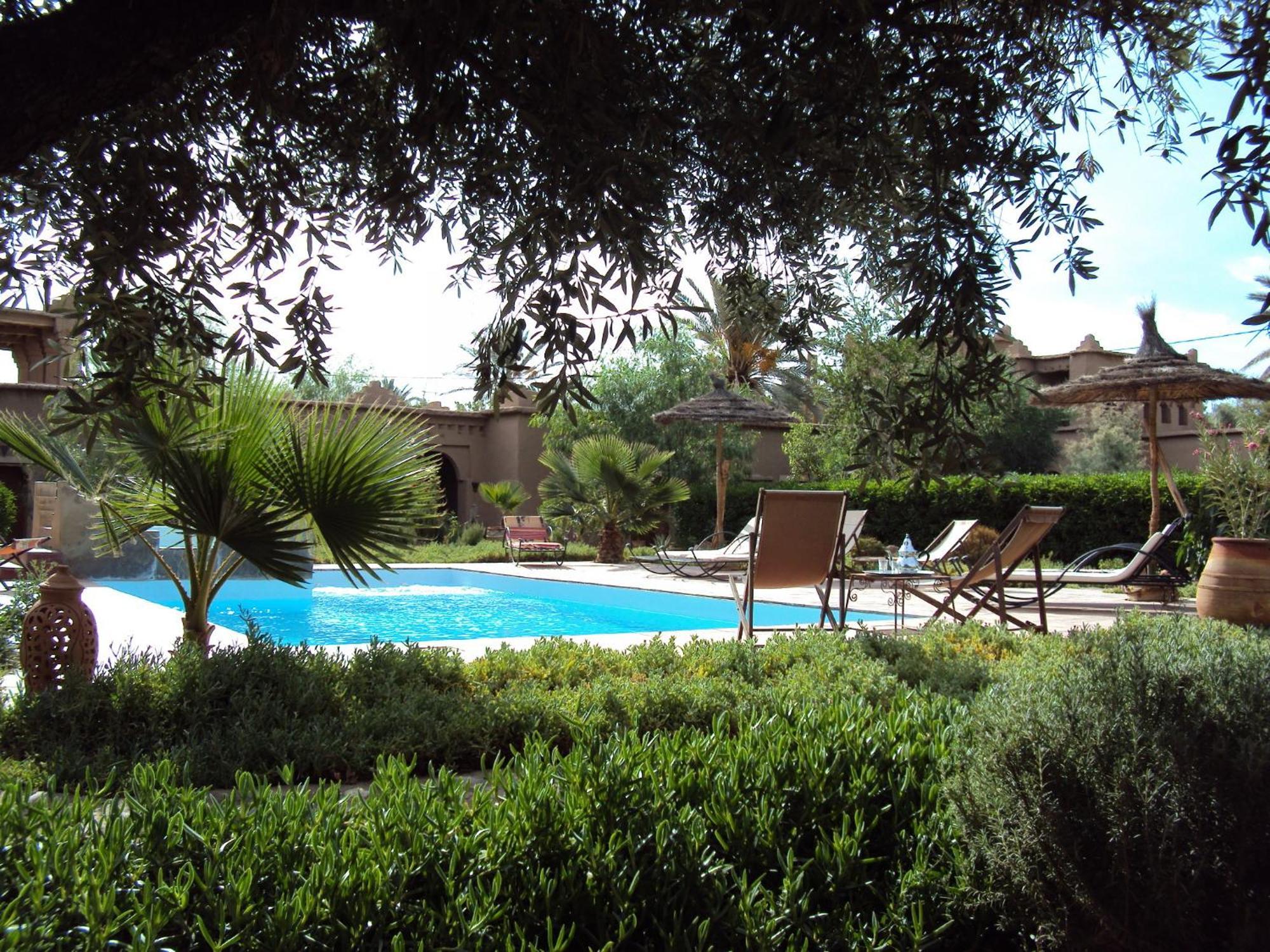 Dar Lorkam Bed & Breakfast Skoura Bagian luar foto
